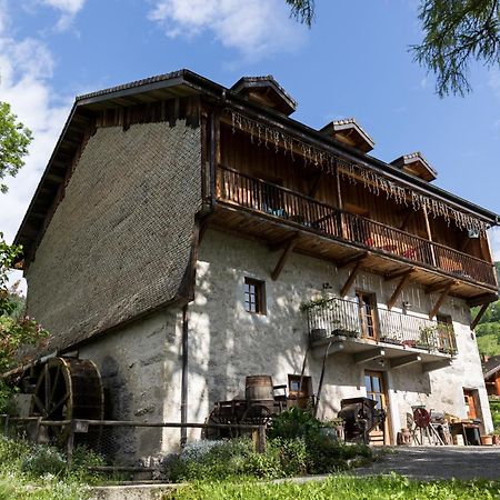 Auberge Du Moulin De Lere Vailly Exteriör bild