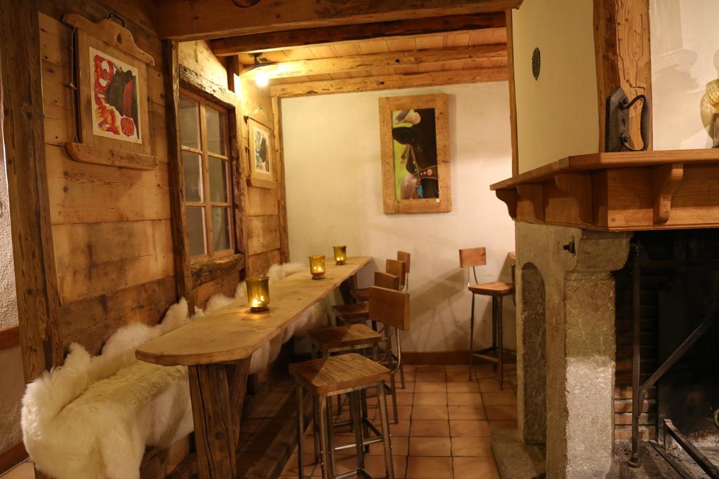 Auberge Du Moulin De Lere Vailly Exteriör bild