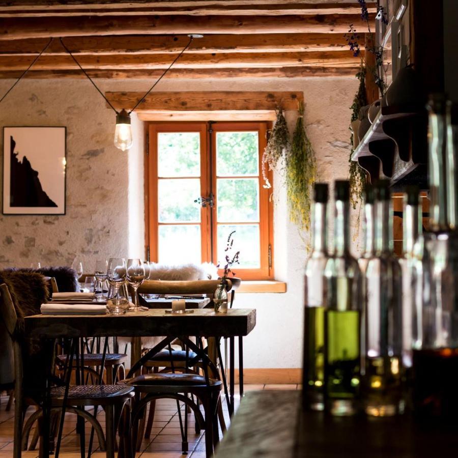 Auberge Du Moulin De Lere Vailly Exteriör bild