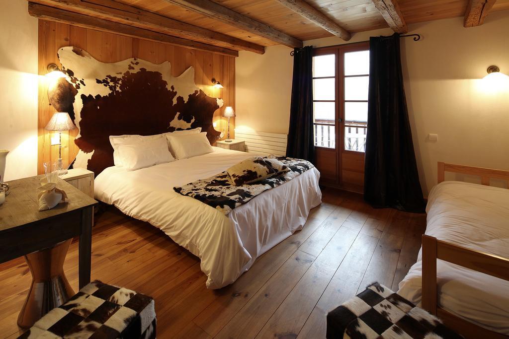 Auberge Du Moulin De Lere Vailly Exteriör bild
