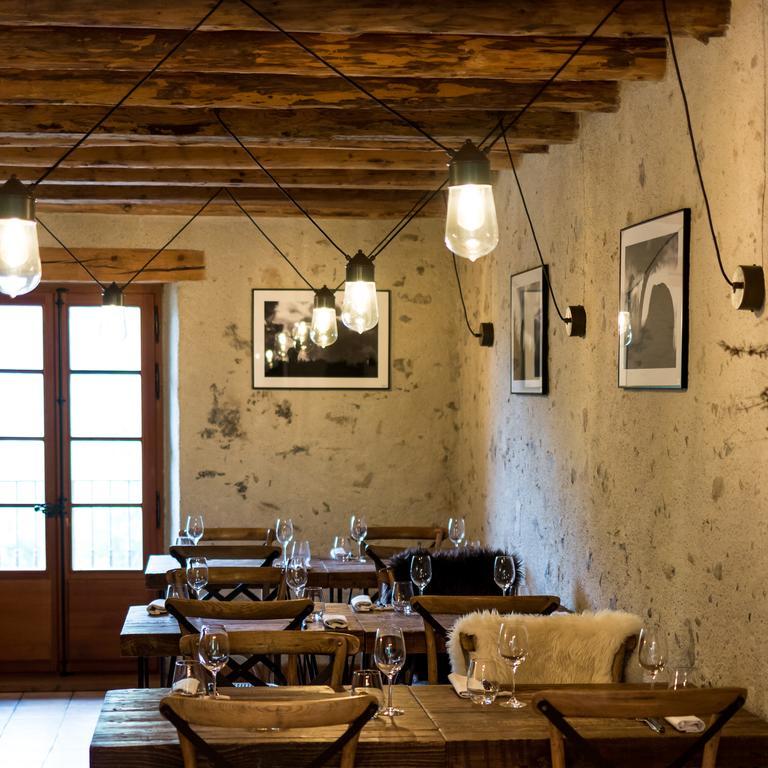 Auberge Du Moulin De Lere Vailly Exteriör bild