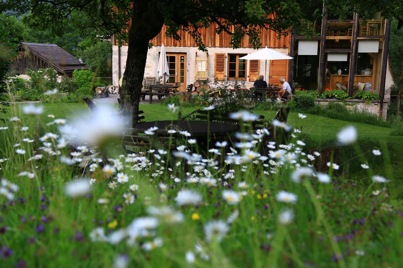 Auberge Du Moulin De Lere Vailly Exteriör bild